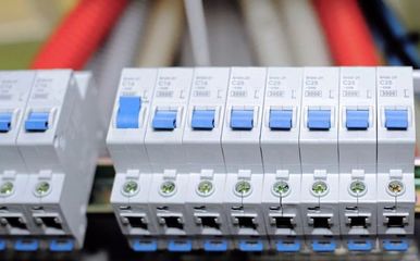 產(chǎn)能需求與技術(shù)升級(jí) 我國(guó)通信設(shè)備將迎機(jī)遇大周期